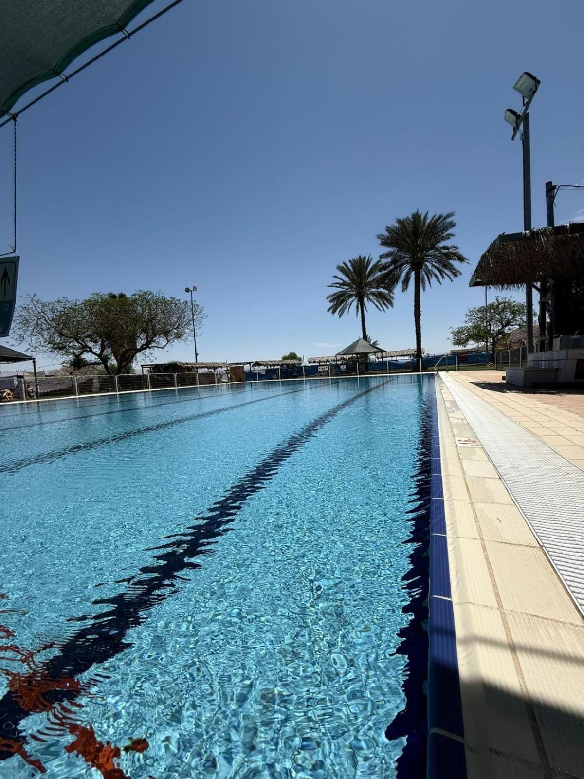 Almog Hotel Exterior photo